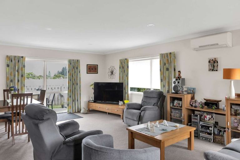 Photo of property in 10 Wicken Place, Reefton, 7830