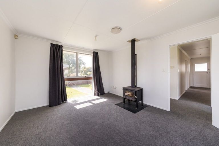 Photo of property in 8 Robinson Crescent, Westbrook, Palmerston North, 4412