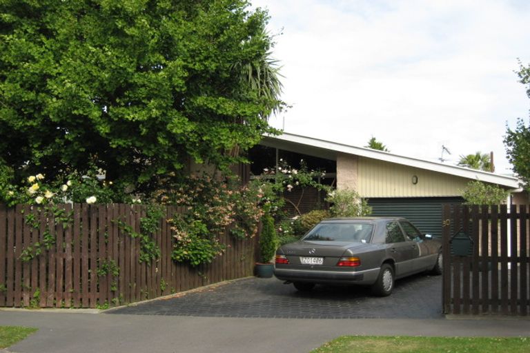 Photo of property in 30 Yardley Street, Avonhead, Christchurch, 8042