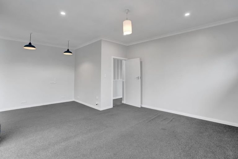 Photo of property in 55 Mill Road, Lower Vogeltown, New Plymouth, 4310