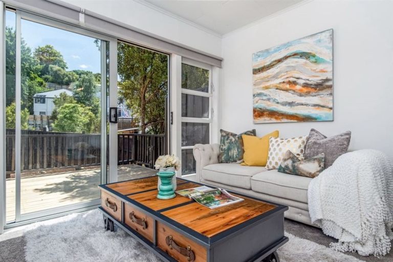 Photo of property in 2/126 Stredwick Drive, Torbay, Auckland, 0630