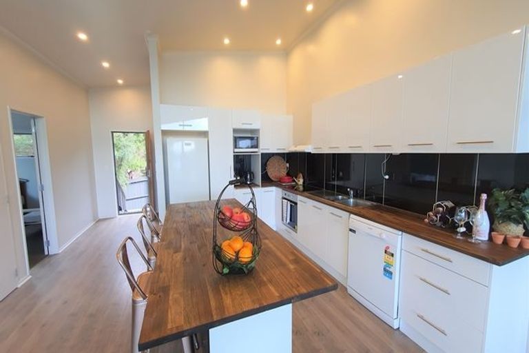 Photo of property in 16 Wilson Avenue, Kawau Island, 0920