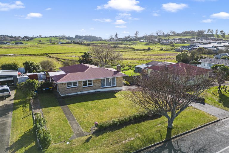 Photo of property in 203 Warburton Crescent, Te Awamutu, 3800