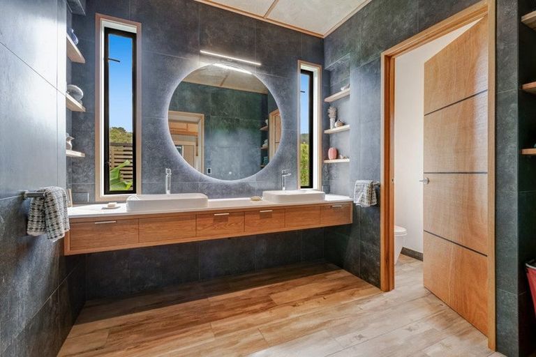 Photo of property in 112 Anderson Road, Matakana, Warkworth, 0985