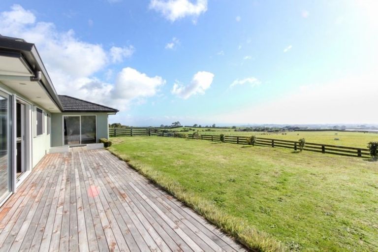 Photo of property in 5 Maunga Heights, Hurworth, New Plymouth, 4371