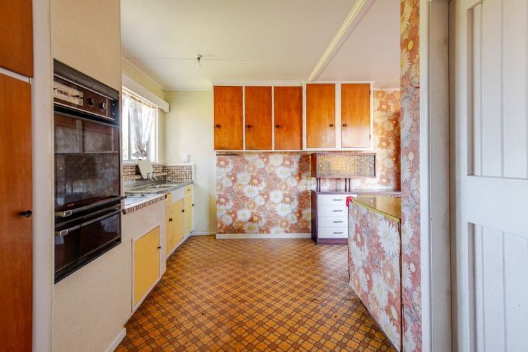 Photo of property in 5 Bibby Street, Waipawa, 4210