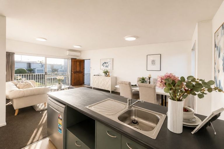 Photo of property in 98/7 Kelvin Hart Drive, East Tamaki, Auckland, 2013