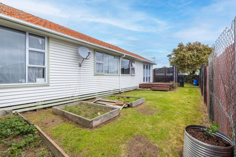 Photo of property in 54 Strange Street, Waitara, 4320