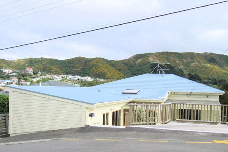 Photo of property in 10/10 Clyde Street, Island Bay, Wellington, 6023