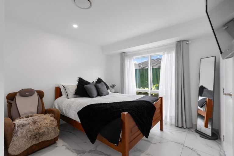 Photo of property in 38 Farringdon Avenue, Rototuna North, Hamilton, 3210