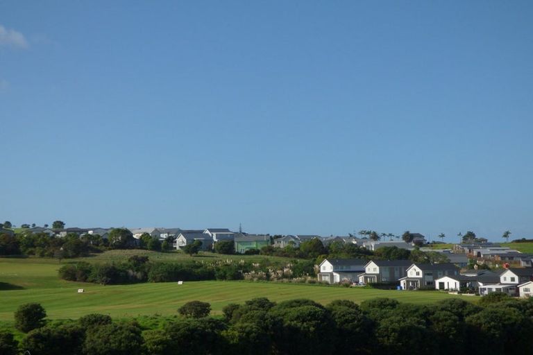 Photo of property in 94 Nautilus Drive, Gulf Harbour, Whangaparaoa, 0930