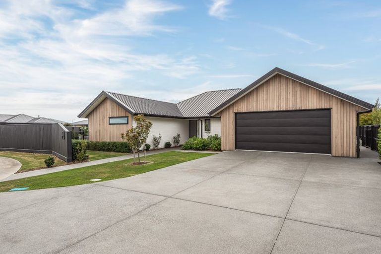 Photo of property in 3 Springbrook Close, Rangiora, 7400