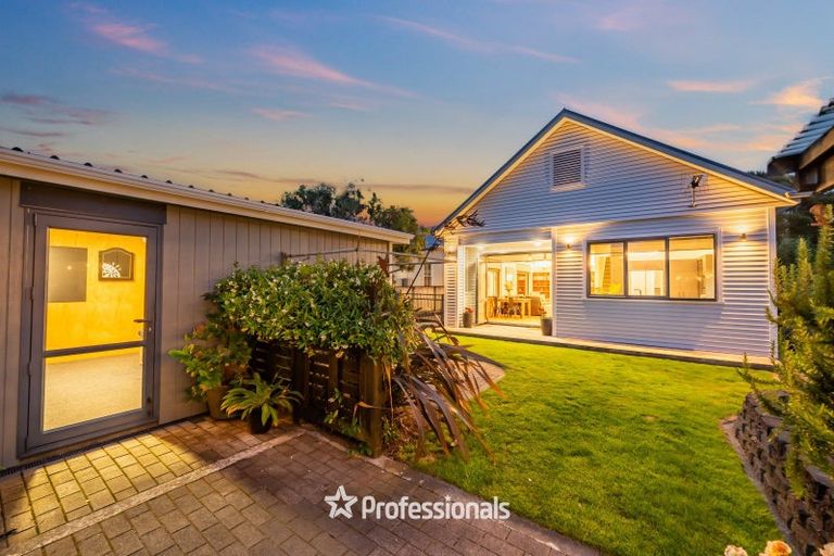 Photo of property in 21 William Street, Petone, Lower Hutt, 5012