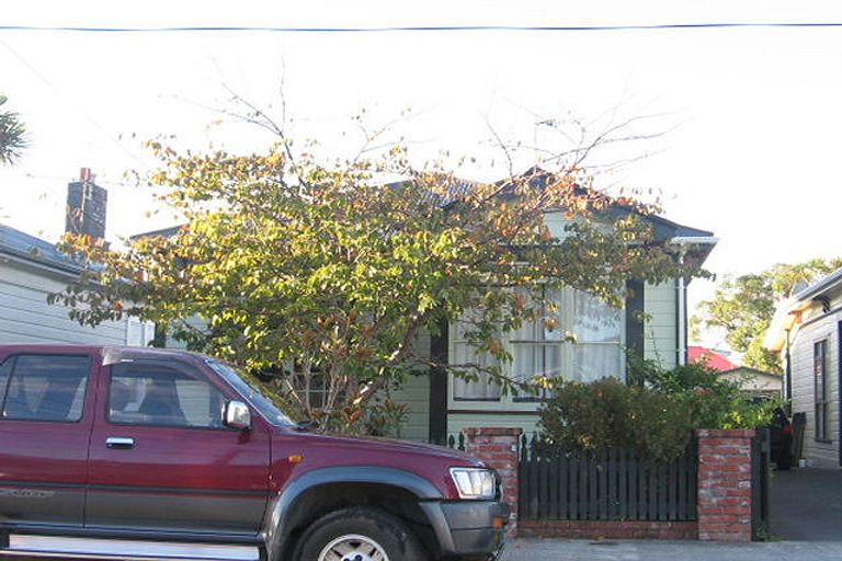 Photo of property in 7 Emerson Street, Petone, Lower Hutt, 5012