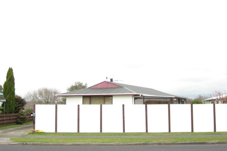 Photo of property in 46 Sunnyvale Street, Bell Block, New Plymouth, 4312