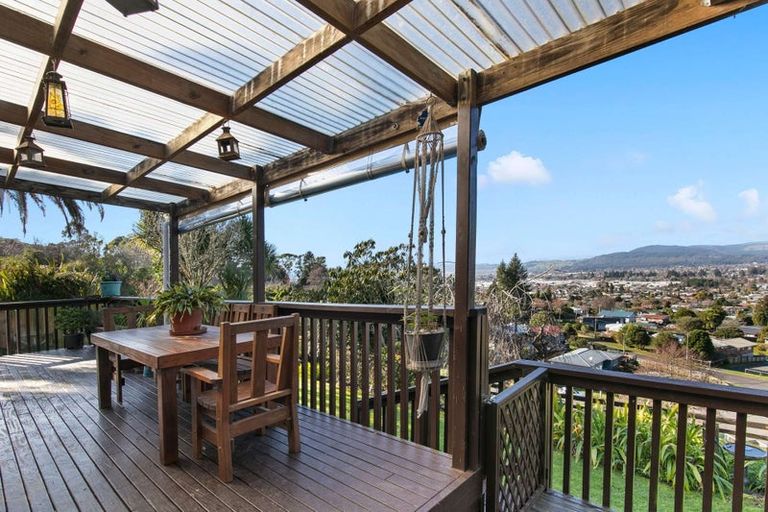 Photo of property in 6 Edward Street, Western Heights, Rotorua, 3015