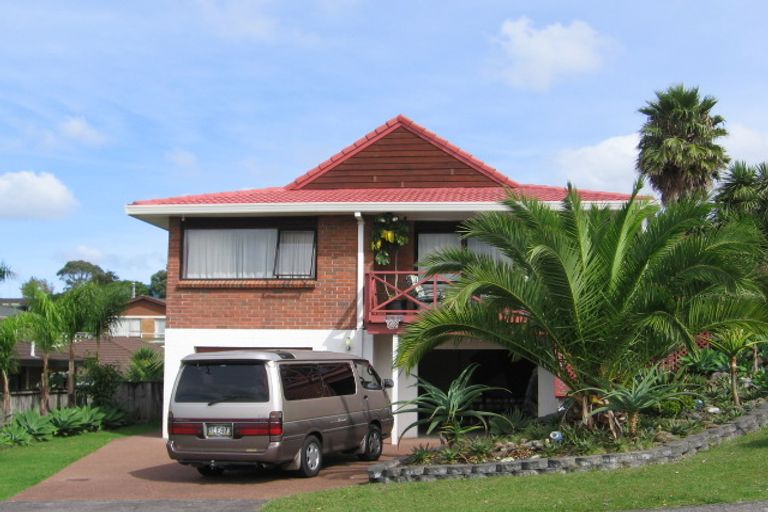 Photo of property in 5 Vintage Drive, Henderson, Auckland, 0612
