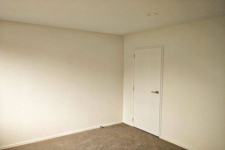 Photo of property in 12 Sunshine Boulevard, Sunnyvale, Auckland, 0612