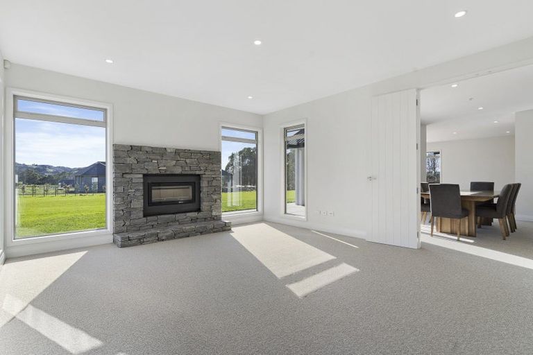 Photo of property in 5 Riverside Way, Clevedon, Papakura, 2585