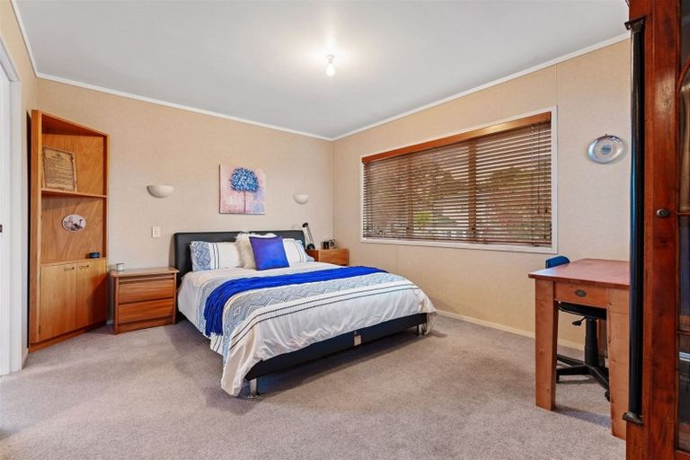 Photo of property in 31 Sturm Avenue, Massey, Auckland, 0614