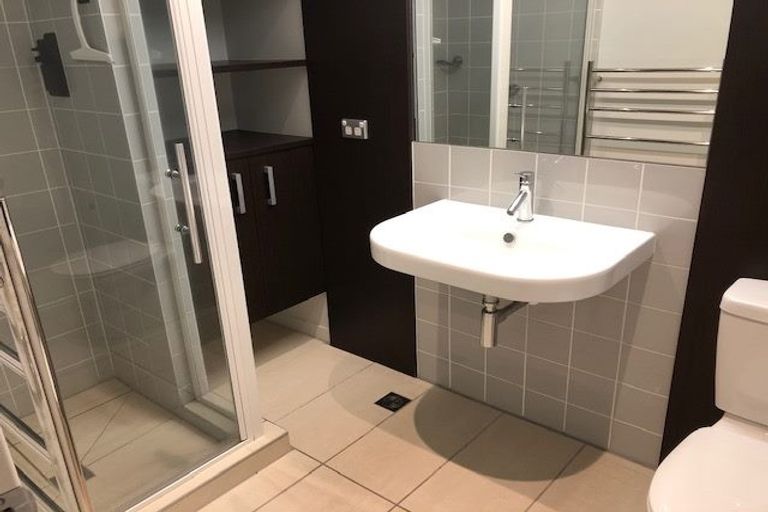 Photo of property in Monument Apartments, 5g/245 Wakefield Street, Te Aro, Wellington, 6011