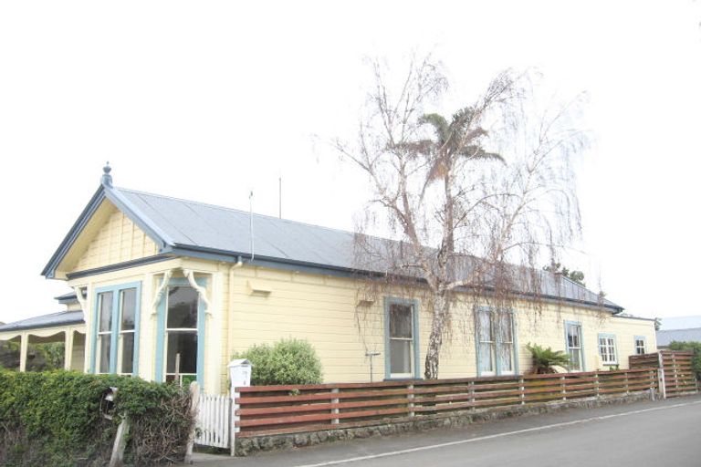 Photo of property in 29 May Avenue, Hospital Hill, Napier, 4110