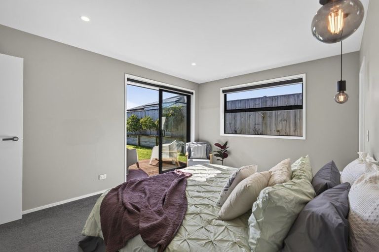 Photo of property in 10 Masters Lane, Waitara, 4320
