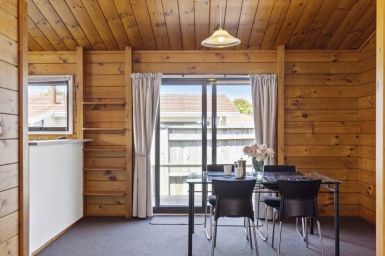 Photo of property in 170 Dickson Road, Papamoa Beach, Papamoa, 3118