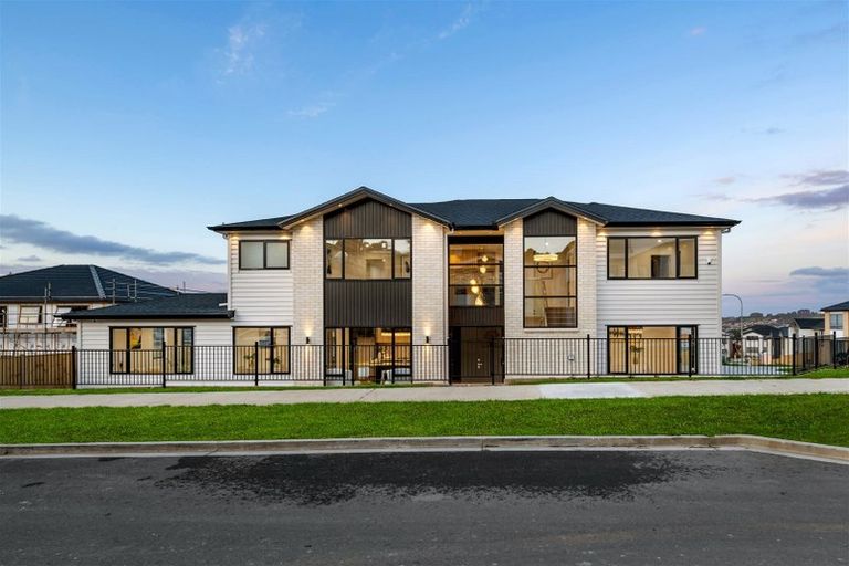 Photo of property in 15 Tiro Street, Flat Bush, Auckland, 2019