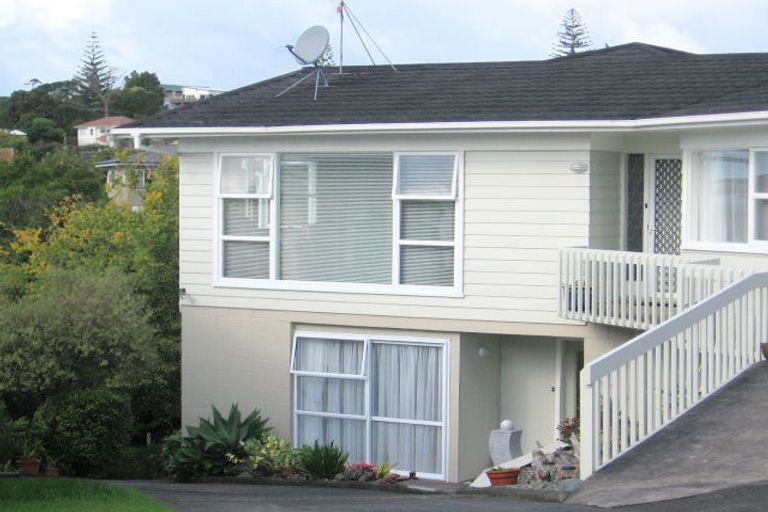 Photo of property in 12 Mayfair Crescent, Mairangi Bay, Auckland, 0630