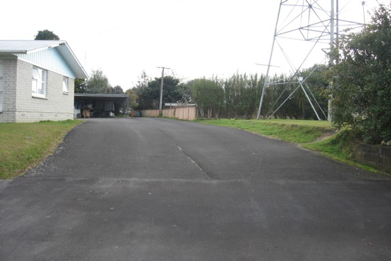 Photo of property in 35b Southsea Crescent, Silverdale, Hamilton, 3216