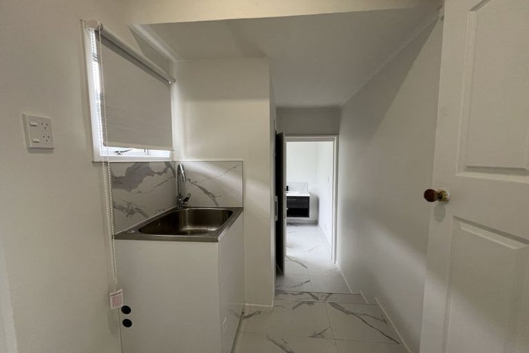 Photo of property in 58 Grimseys Road, Redwood, Christchurch, 8051