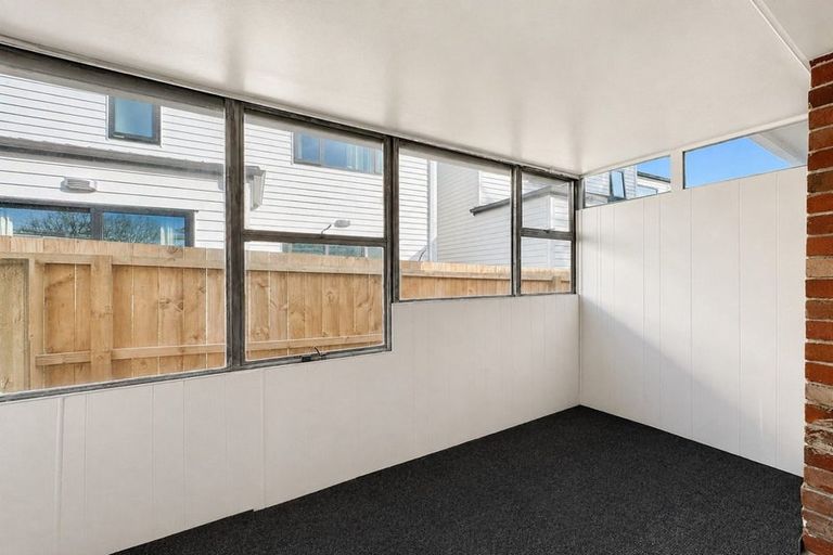 Photo of property in 423 Pakuranga Road, Pakuranga Heights, Auckland, 2010