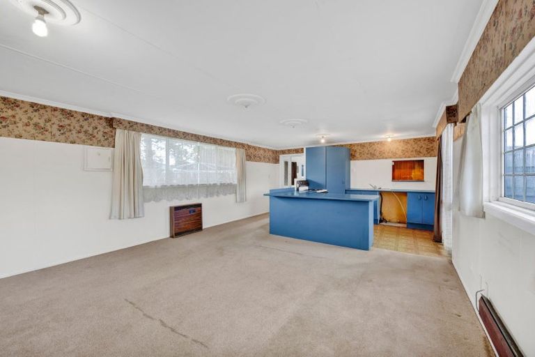 Photo of property in 23 Hinau Street, Inglewood, 4330