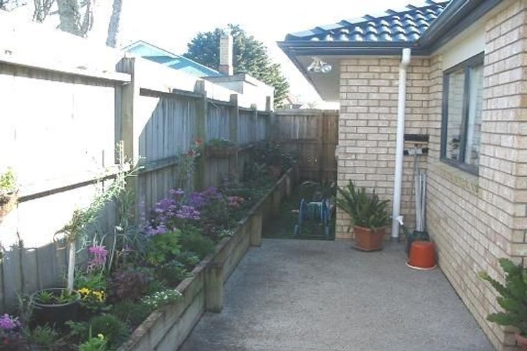 Photo of property in 14 Albert Street, Pukekohe, 2120