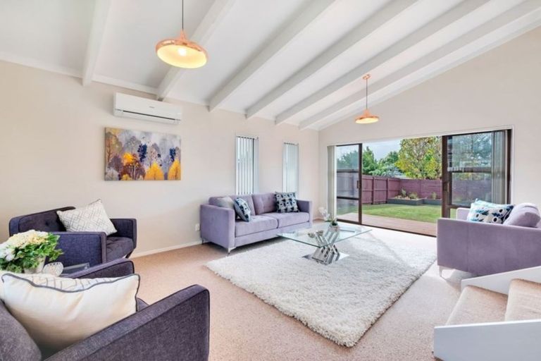 Photo of property in 43 Lakeside Drive, Pahurehure, Papakura, 2113