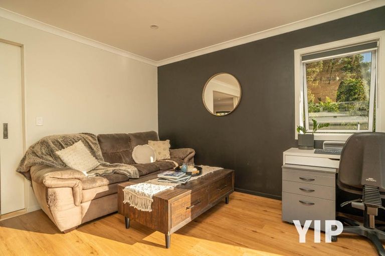 Photo of property in 16 Tarawera Road, Johnsonville, Wellington, 6037