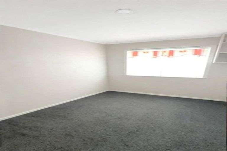 Photo of property in 132 Gloucester Road, Manurewa, Auckland, 2102