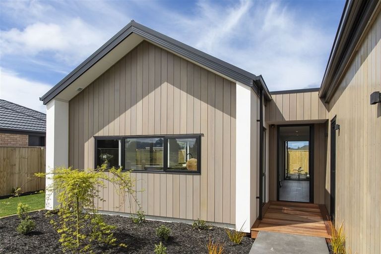 Photo of property in 18 Shrimpton Avenue, Woodend, 7610