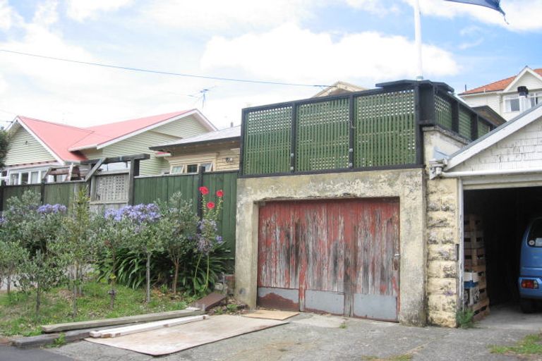 Photo of property in 47 Hohiria Road, Hataitai, Wellington, 6021