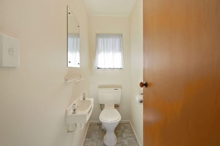 Photo of property in 17 Te Rewha Street, Turangi, 3334