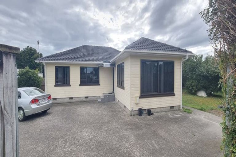 Photo of property in 53 Kairanga Street, Mangere East, Auckland, 2024