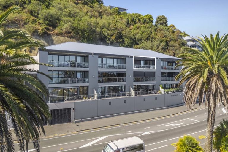 Photo of property in Waterfront Apartments, 11/309 Wakefield Quay, Stepneyville, Nelson, 7010