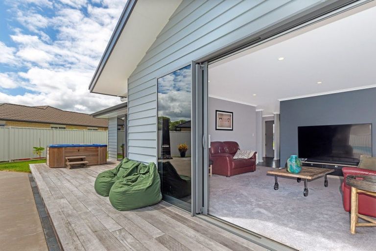 Photo of property in 15 Sterling Park, Lytton West, Gisborne, 4010