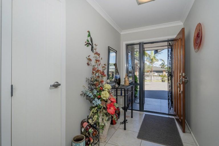 Photo of property in 29 Wells Place, Whitianga, 3510