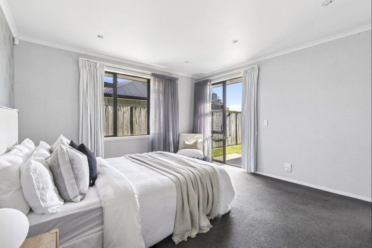 Photo of property in 2 Kowhai Drive, Cambridge, 3434