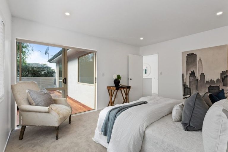 Photo of property in 18 Langana Avenue, Browns Bay, Auckland, 0630