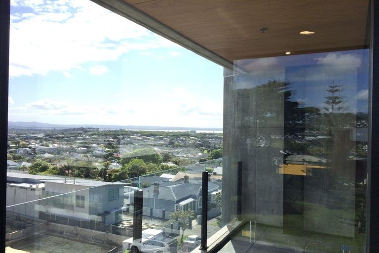 Photo of property in 301/1 Turakina Street, Grey Lynn, Auckland, 1021