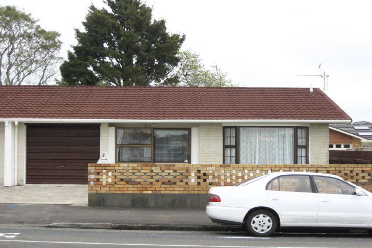 Photo of property in 252 Carrington Street, Vogeltown, New Plymouth, 4310
