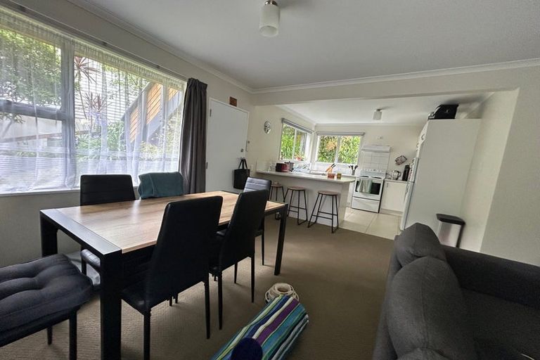 Photo of property in 116a Awarua Street, Ngaio, Wellington, 6035